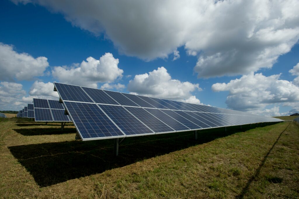 Ground screw solar